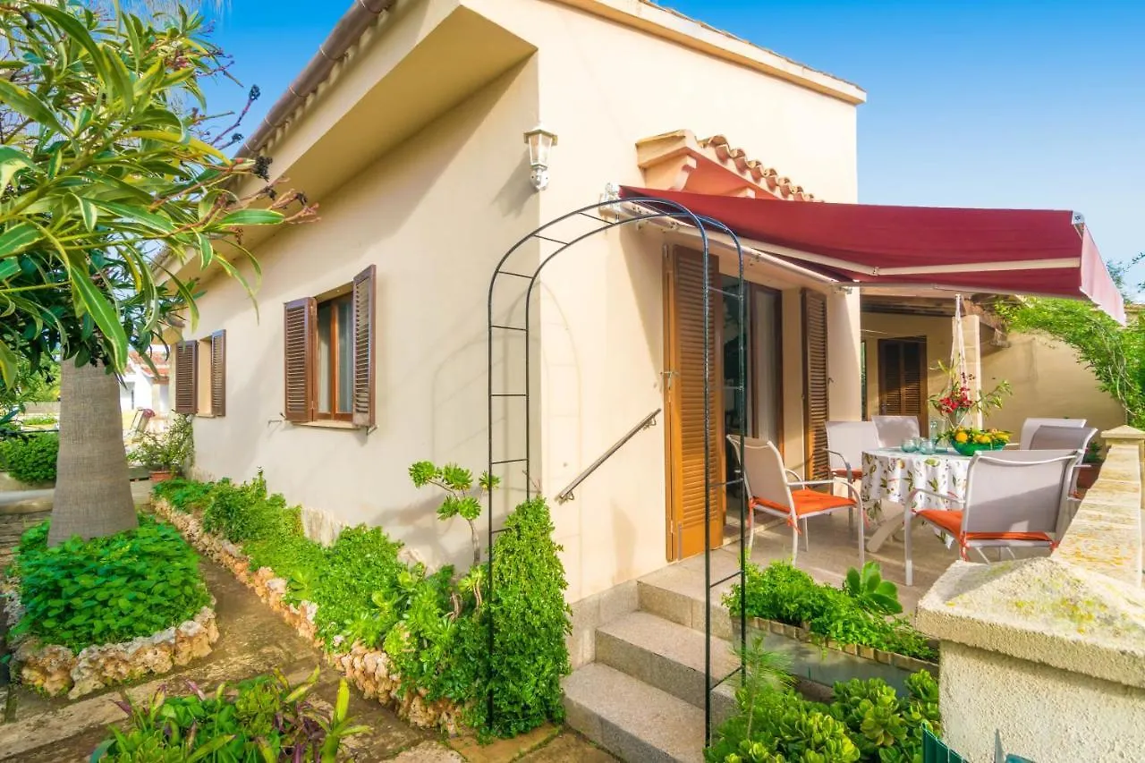 Pop Villa Sa Rapita